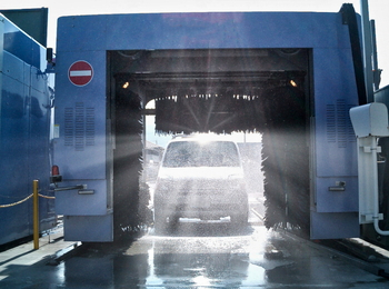 車の下回り洗浄ってしたほうがいいの 洗車機で行う下部洗浄についてもご紹介しますセルフ洗車機洗い放題サービス Wash Pass ウォッシュパス